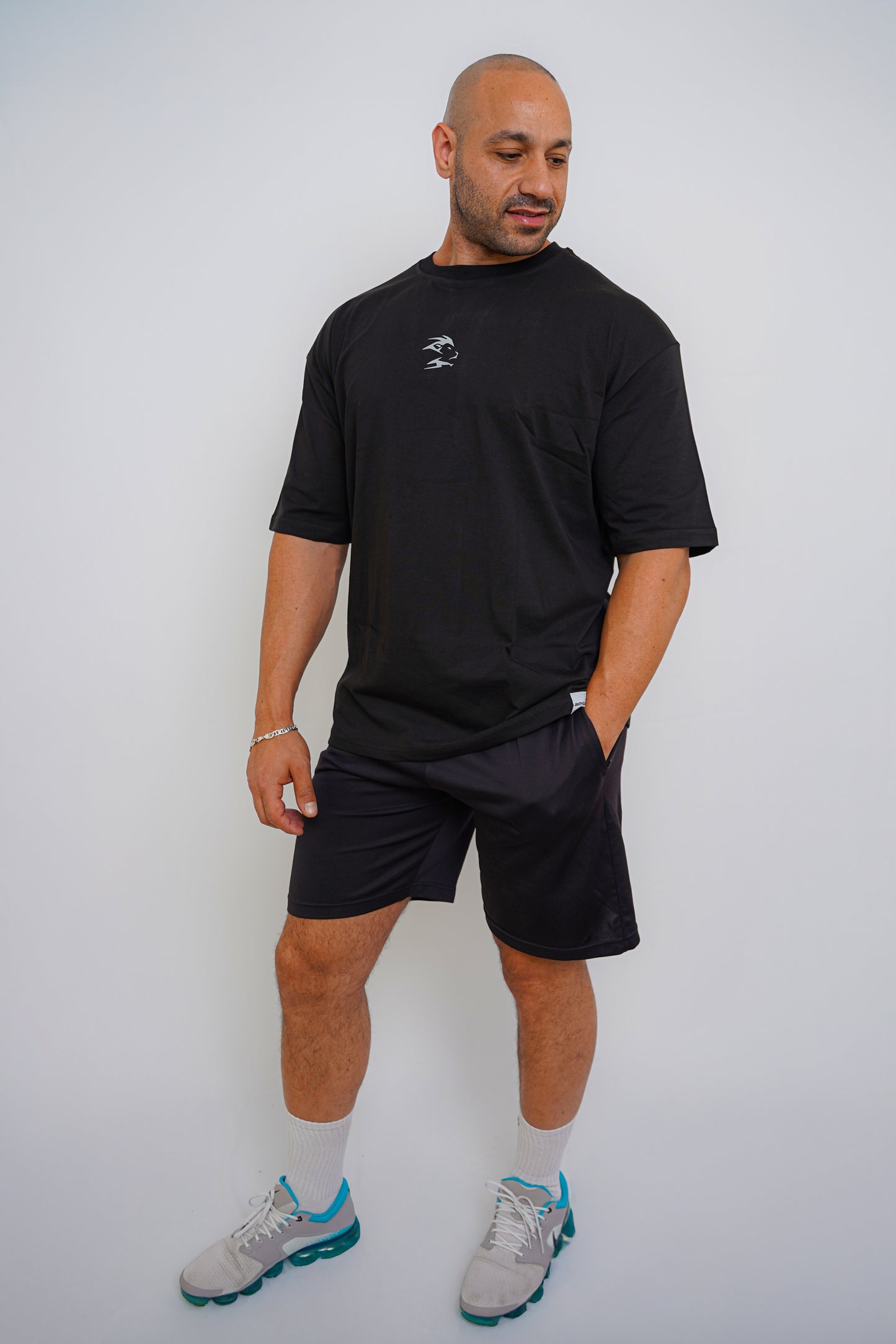GYMHOLIC - Oversized Workout T-Shirt for Men – Black (B-Free Collection)