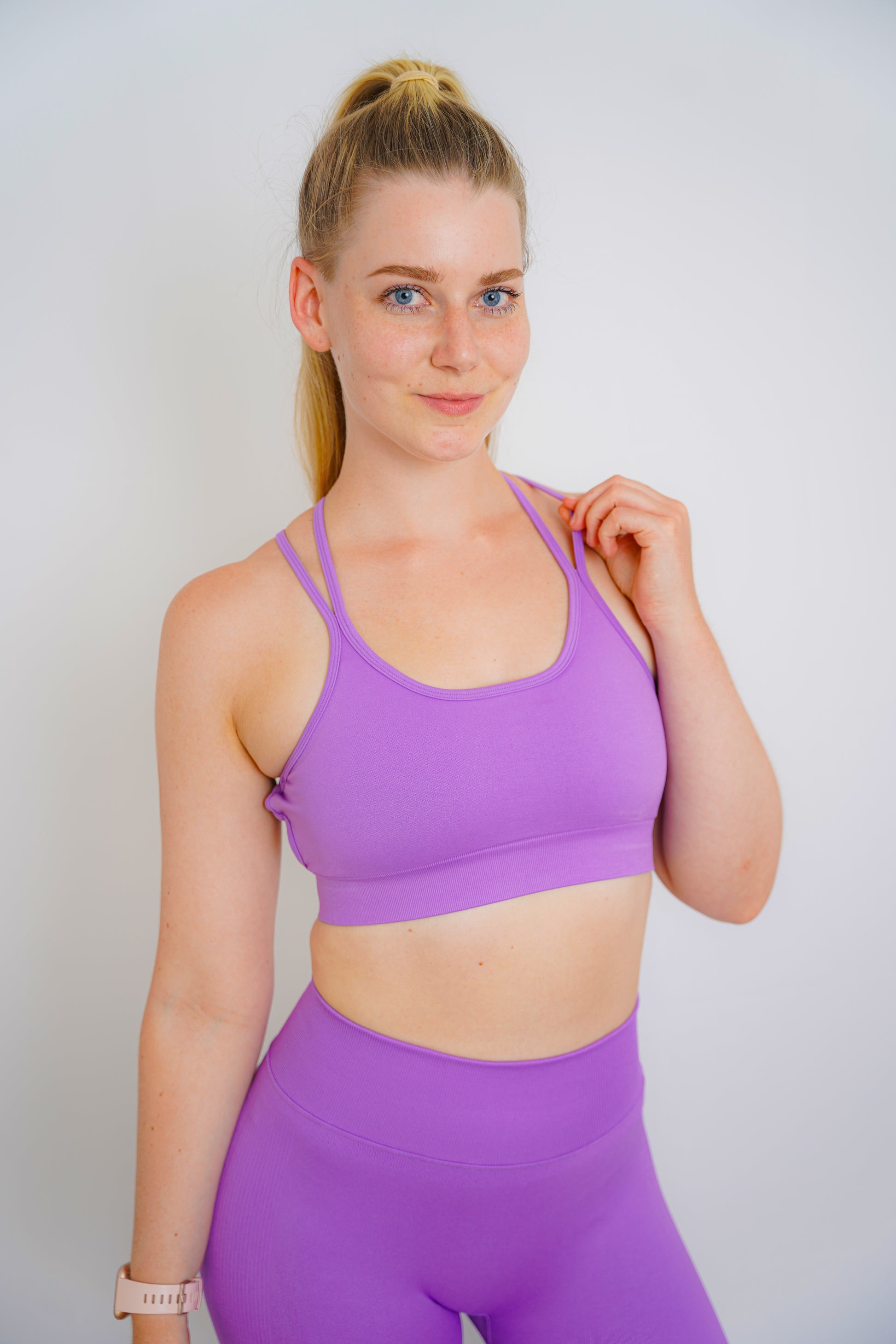 Sports Bra with Open Back – Purple (Liftiline Collection)