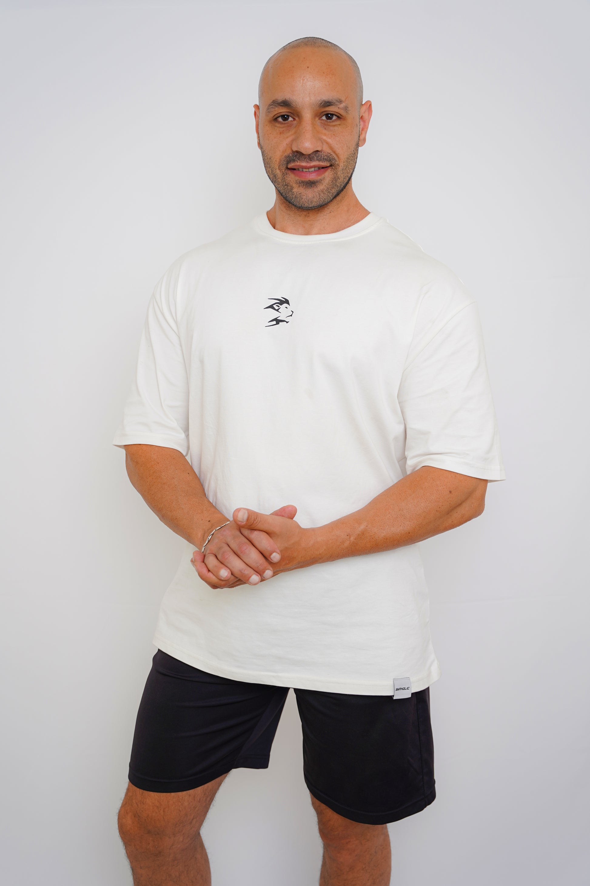 GYMHOLIC – Oversized Fitness T-Shirt für Männer – Off-White (B-Free Kollektion)