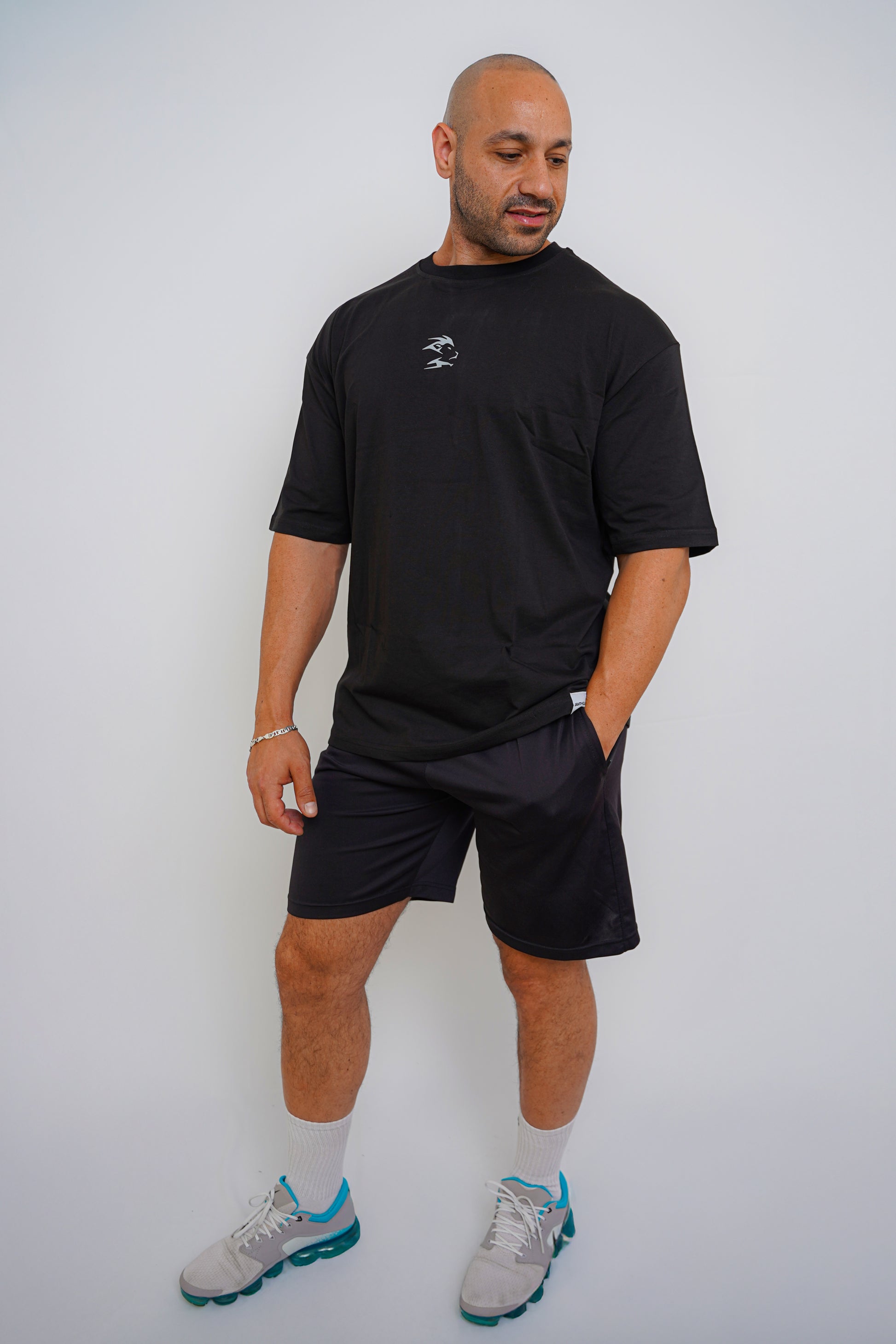 GYMHOLIC - Oversized Workout T-Shirt for Men – Black (B-Free Collection)